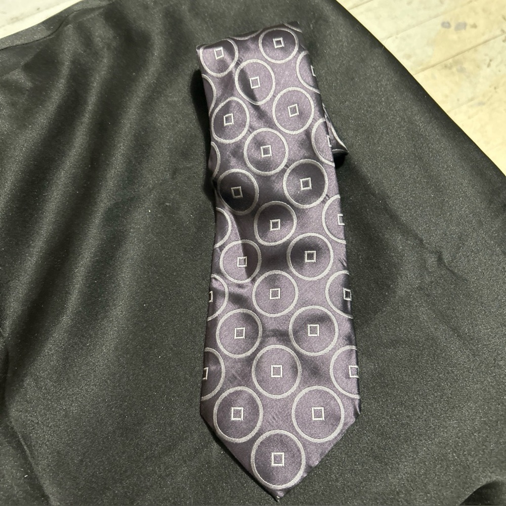 Gene Meyer Exclusive Designer Silk Tie made In Italy
